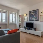 Roomy And Bright Apartment With Terrace